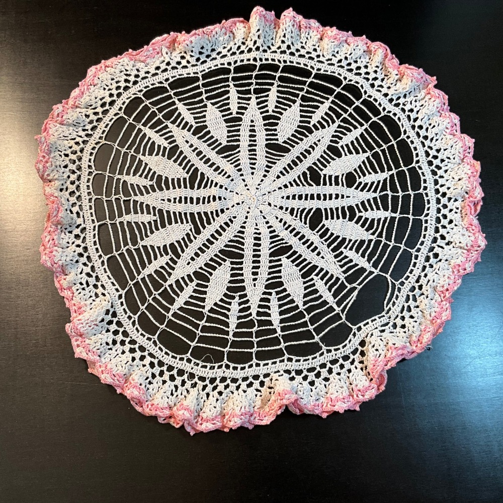 Vintage Crochet Doily White with Pink Edging Round Handmade‎ Table Décor